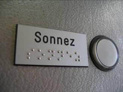 Plaque Braille etiquette sonnette