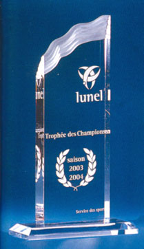 troph&eacute;e plexiglass luxe