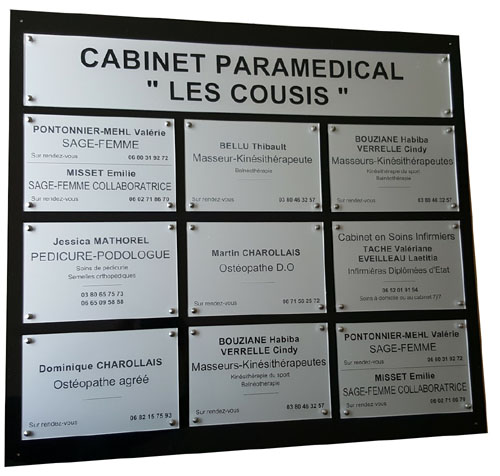 Support pour plusieurs plaques plexiglass noir