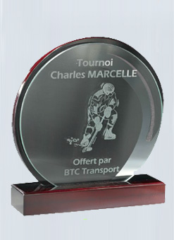 troph&eacute;e plexiglass luxe